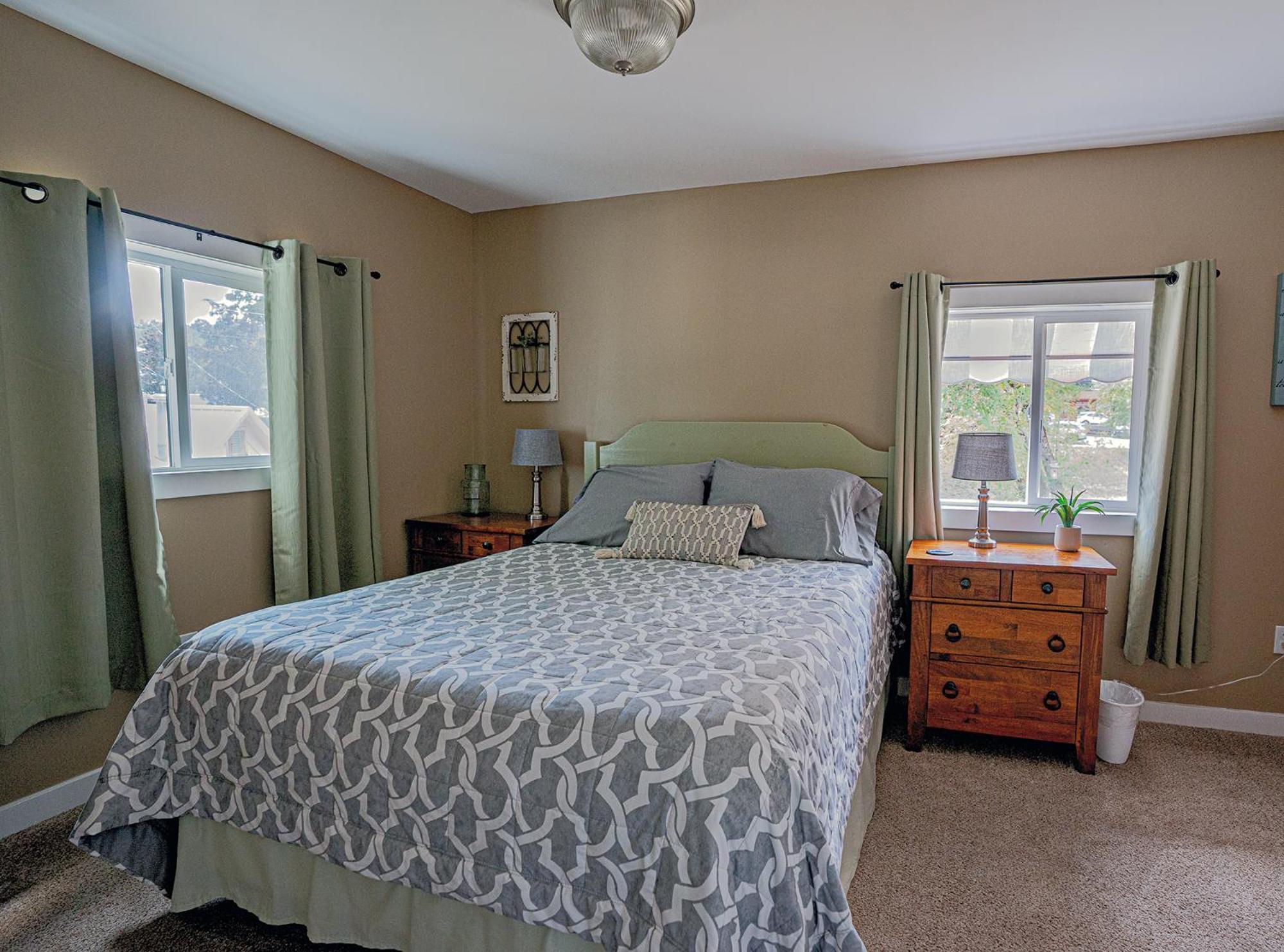 Peak Haven: 2Br Mountain View Villa Келог Екстериор снимка