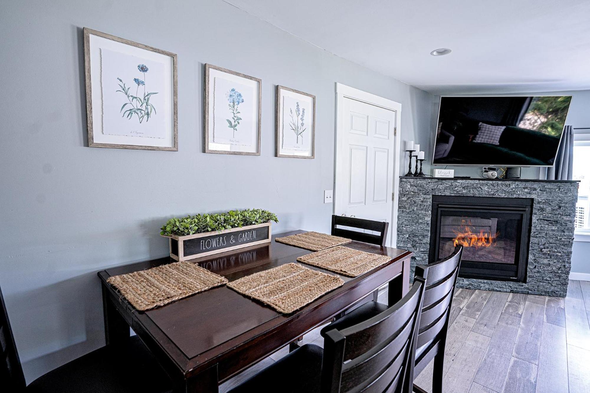 Peak Haven: 2Br Mountain View Villa Келог Екстериор снимка